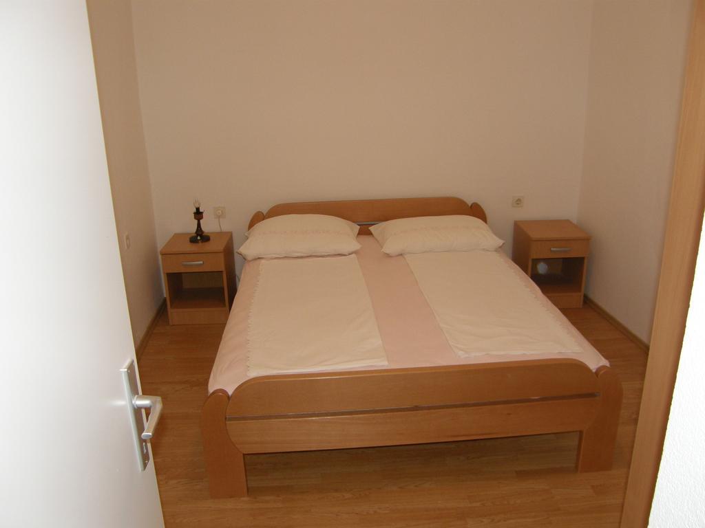 Apartment Tea Makarska Bagian luar foto