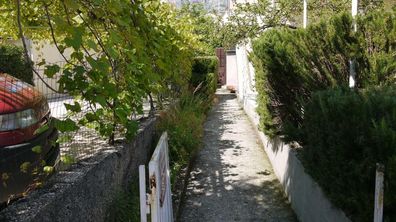 Apartment Tea Makarska Bagian luar foto